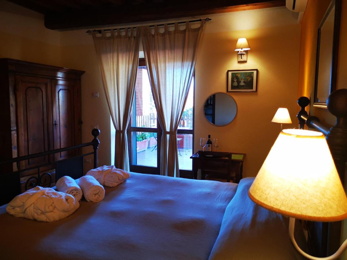 Agriturismo Podere S. Croce Saturnia Exteriér fotografie