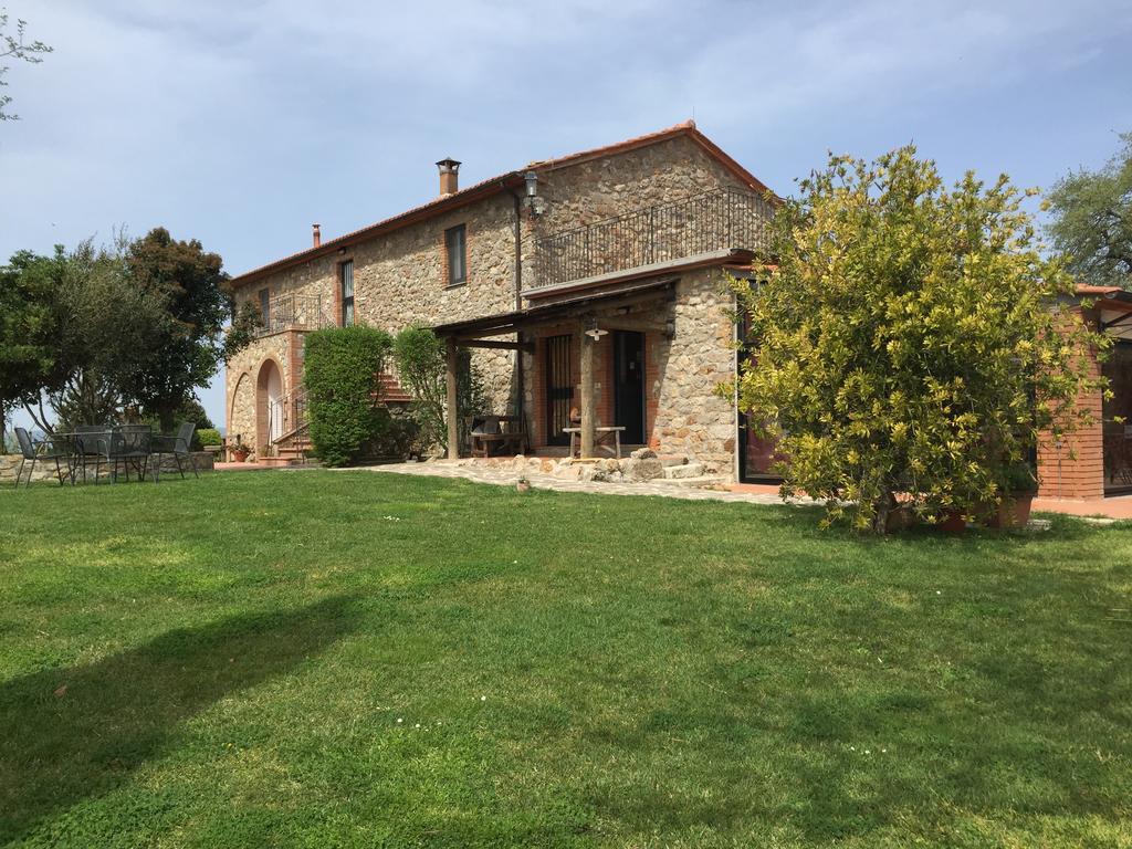 Agriturismo Podere S. Croce Saturnia Exteriér fotografie
