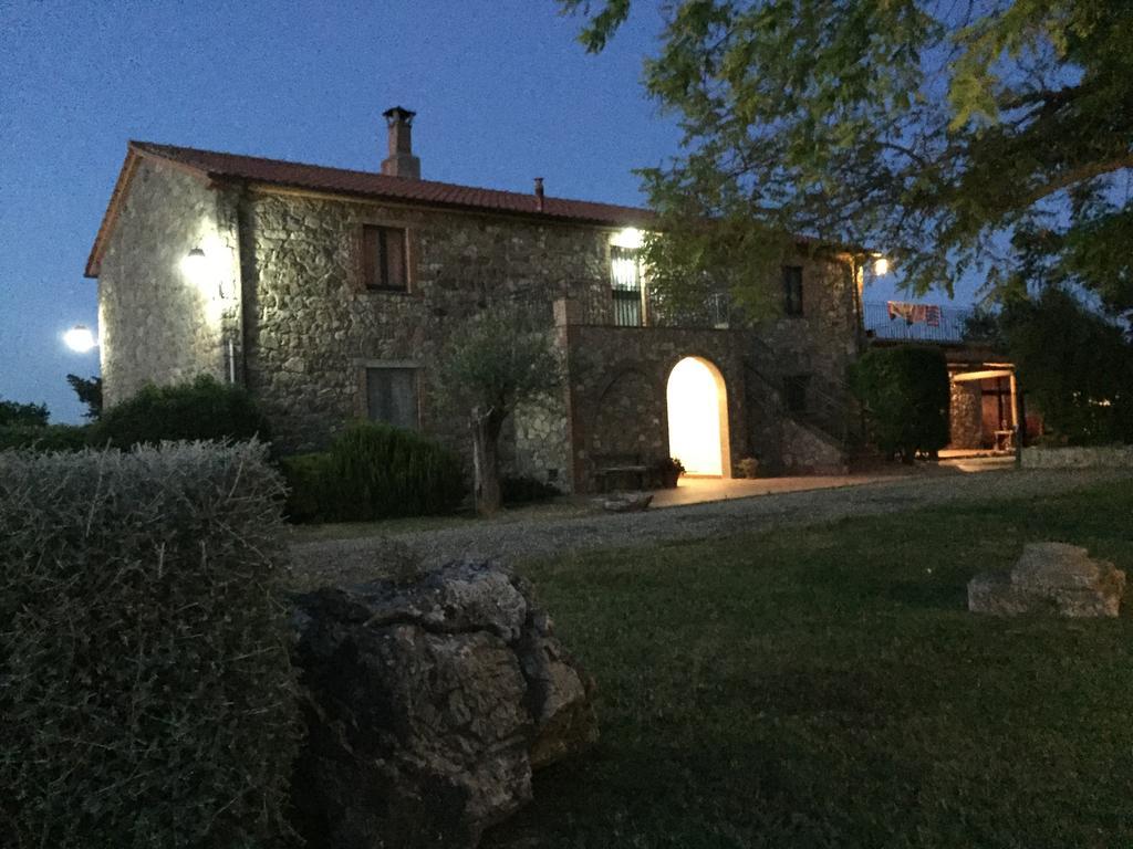 Agriturismo Podere S. Croce Saturnia Exteriér fotografie